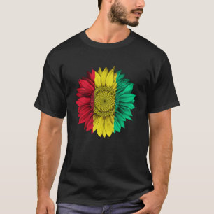 Guinea Flag Sunflower Guinean Roots Proud Patrioti T-Shirt