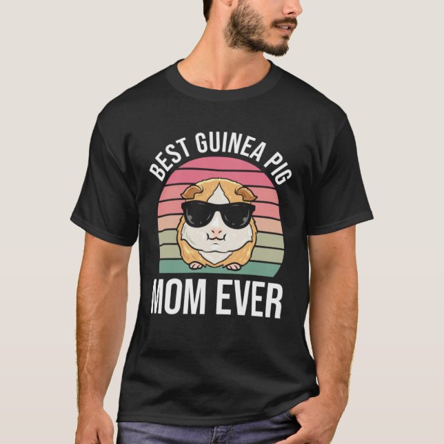 Guinea Pig Mom  Guinea Pig T-Shirt (Front)