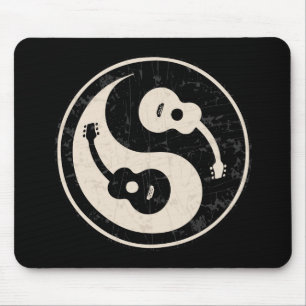 guit-yang1-blk-tan-T Mouse Pad