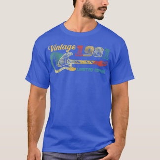 Guitar Lover 41 Year Old Vintage 1981 Limited Edit T-Shirt