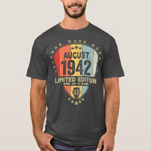 Guitar PickLegends Were Born In August 1942 Guitar T-Shirt