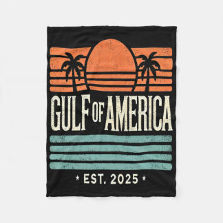Gulf Of Usa America Sunset &amp; Palm Trees Retro  Fleece Blanket