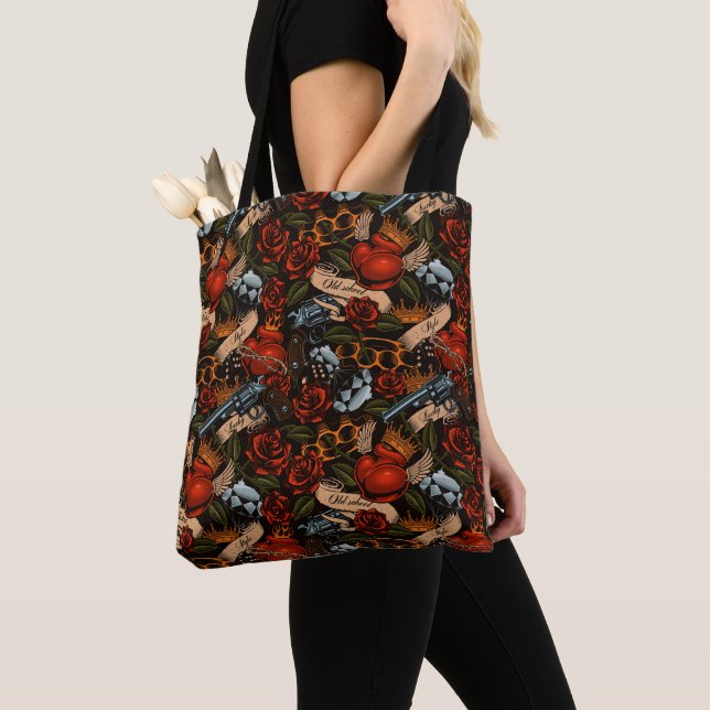 Gun Skull and Roses Graffiti pattern   Tote Bag (Close Up)