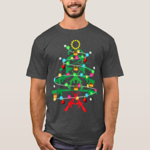 Guns christmas tree happy holidays for lovers T-Shirt