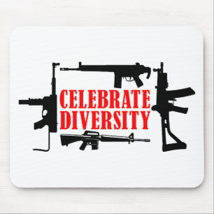 GUNS MOUSE PAD