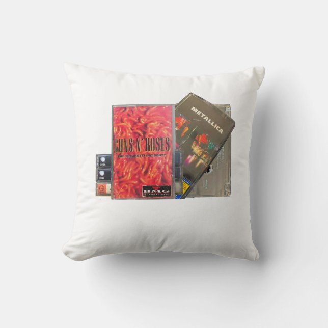 GUNS N' ROSES, METALLIC CUSHION (Front)