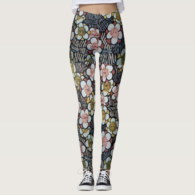 HAIKU/ BLACK WHITE PINK YELLOW SPRING FLOWERS LEGGINGS (Front)