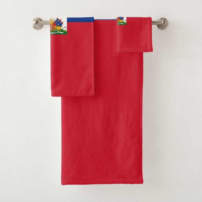 Haiti flag bath towel set (Insitu)