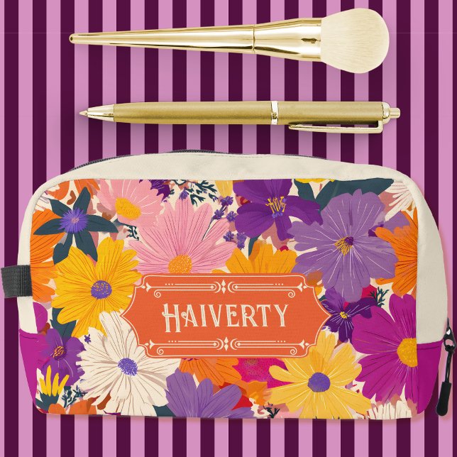 Haiverty Crowded Blooms Modern Floral Dopp Kit (Creator Uploaded)