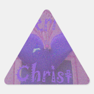 Hakuna Matata Merry Christmas Love Design.jpg Triangle Sticker