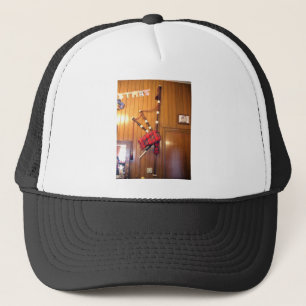 Hakuna Matata Scotland Musical bagpipe Gifts.png Trucker Hat