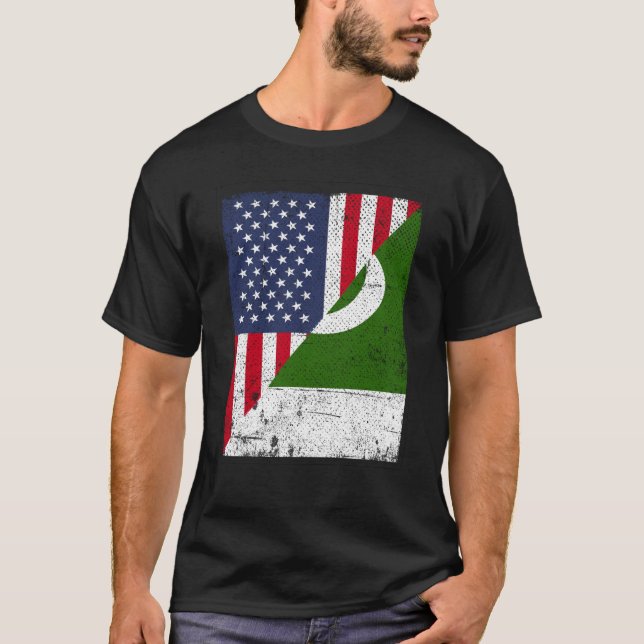 Half USA Flag Half Pakistan Flag American Pakistan T-Shirt (Front)