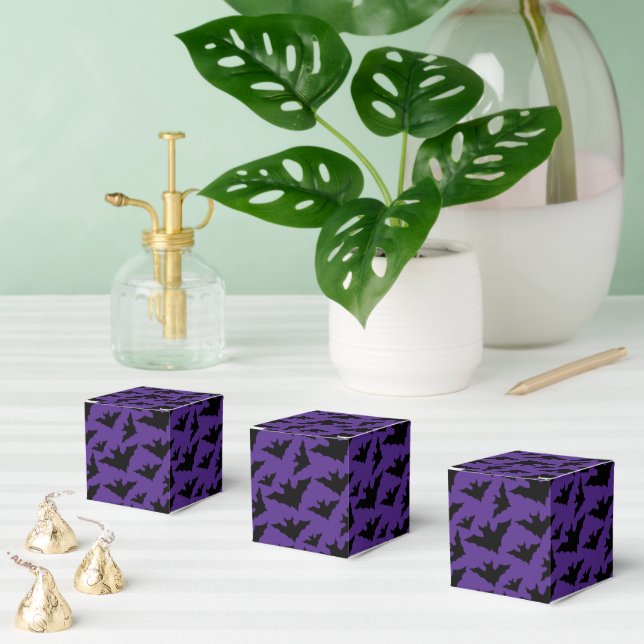 Halloween black bats purple cool spooky pattern favour box (Multiple)