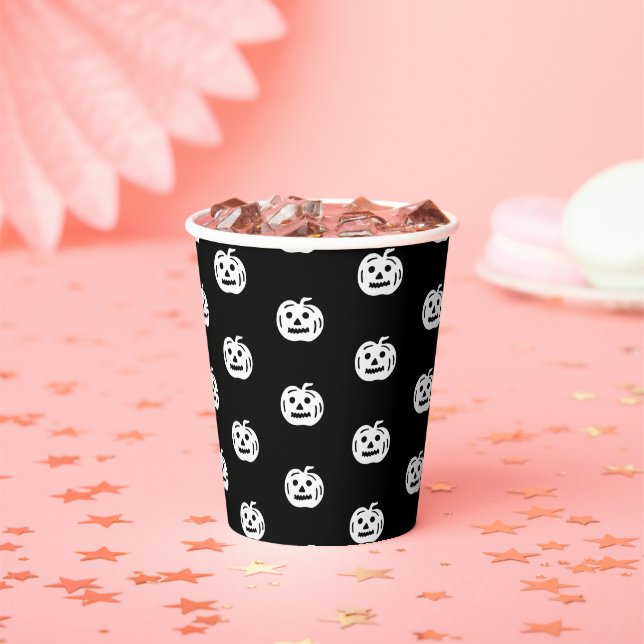 Halloween black white jack o lantern pattern paper cups (Insitu)
