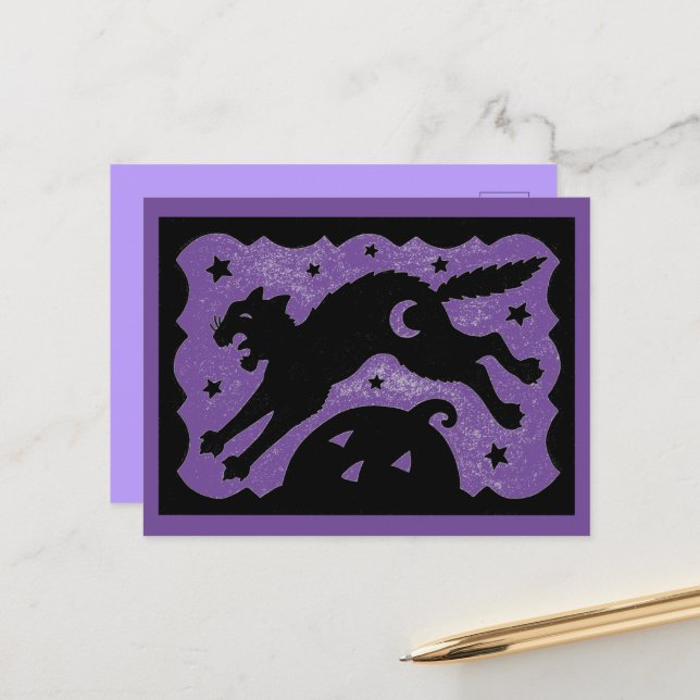 HALLOWEEN CAT JUMPING OVER PUMPKIN, BLACK & PURPLE HOLIDAY POSTCARD (Front/Back In Situ)