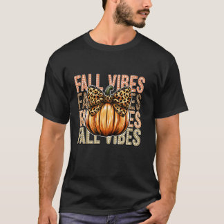 Halloween Coquette Bow Pumpkin Fall Vibes Spooky M T-Shirt