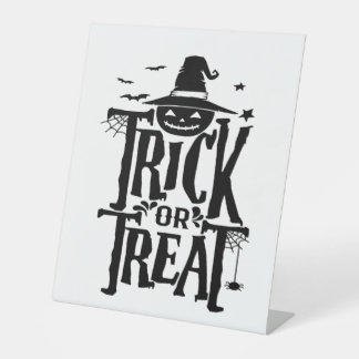 Halloween Costume T-Shirt for Men Women Pedestal Sign