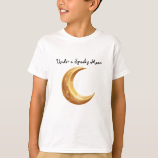 Halloween Crescent Moon | Mystical Night Sky Art T-Shirt