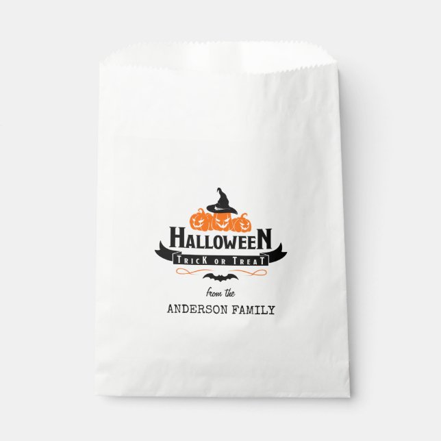Halloween Custom Name Trick or Treat Pumpkin Favour Bag (Front)