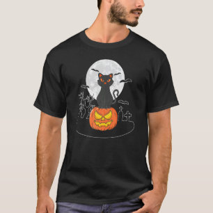 Halloween Cute Black Cat On Pumpkin Full Moon Wome T-Shirt