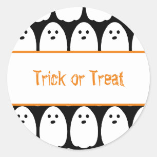 Halloween Cute Ghosts Trick or Treat Classic Round Sticker