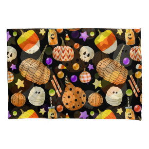 Halloween elements: pumpkins, skull, mummy pattern pillowcase
