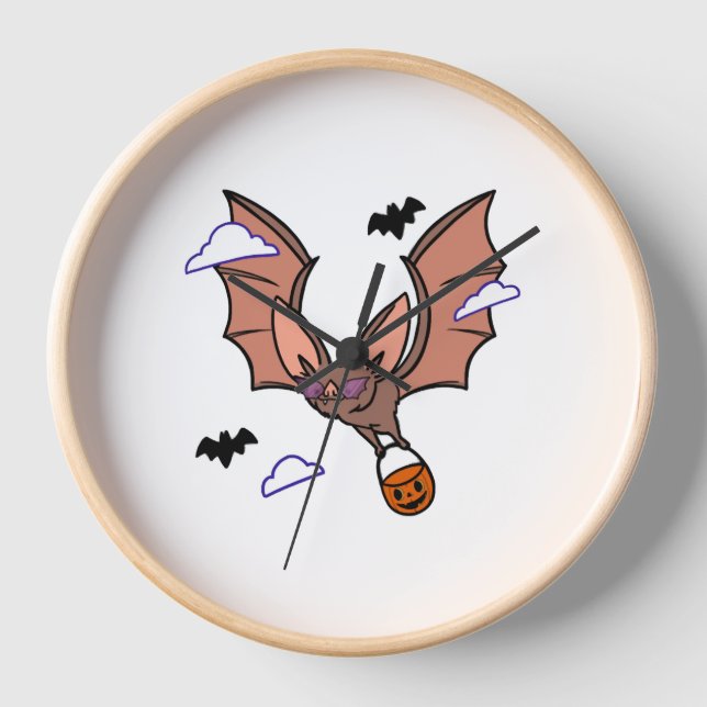 Halloween flying bat cute clock (Front)