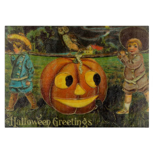 Halloween Greetings - Vintage Spooly Postcard Cutting Board