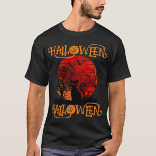 HALLOWEEN HALLOWEEN CAT BLACK SCARY BATS T-Shirt