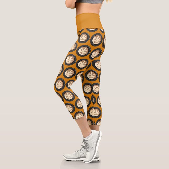 Halloween Jack-o'lantern Coffee Latte Capri Leggings (Left)