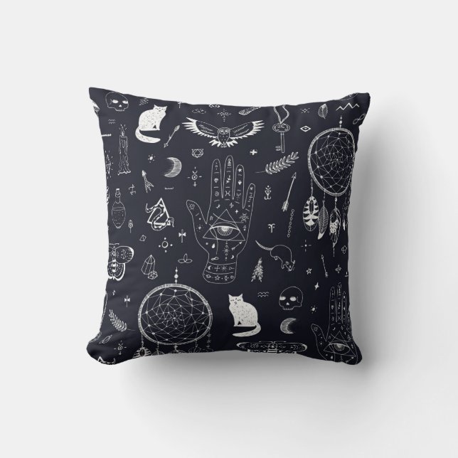 Halloween Magic: Vintage Doodle Pattern. Cushion (Front)