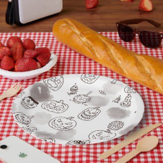Halloween paper plates