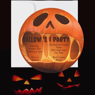 Halloween party invitation spooky pumpkin