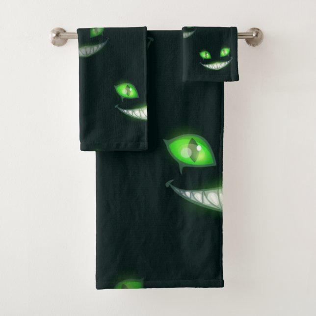 Halloween pattern bath towel set (Insitu)