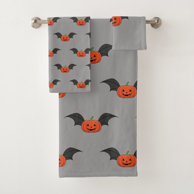 Halloween Pumpkin Bat Bath Towel Set (Insitu)