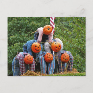 Hallowe'en pyramid postcard