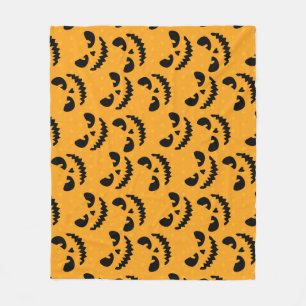 Halloween: scary faces, vintage style. fleece blanket