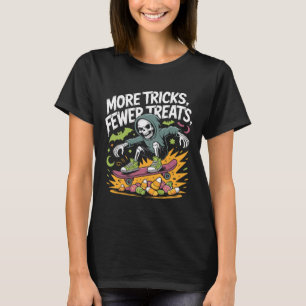 Halloween Skeleton Skater Tricks Skull Skateboard T-Shirt