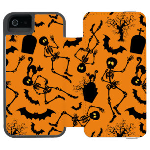 Halloween Skeletons Macabre Dance Incipio Watson™ iPhone 5 Wallet Case