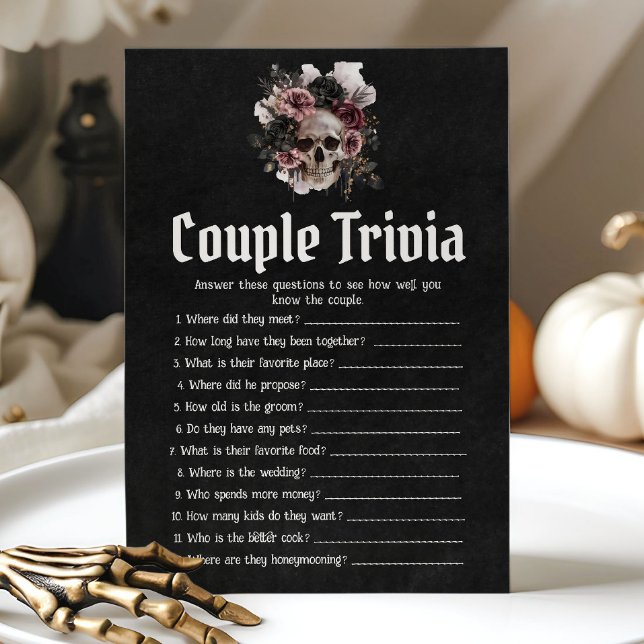Halloween Skull Couple Trivia Bridal Shower Game Invitation (Halloween Skull Couple Trivia Bridal Shower Game)