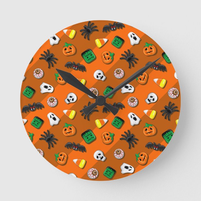 Halloween Spooky Candies Party   Round Clock (Front)