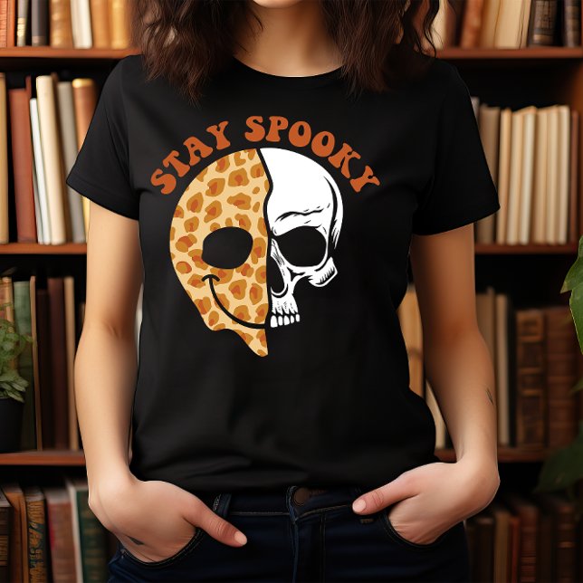HALLOWEEN STAY SPOOKY SMILE FACE & SKULL 💀 T-Shirt (Creator Uploaded)
