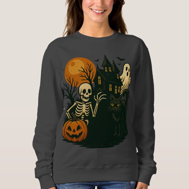 Halloween T-Shirt Sweatshirt (Front)