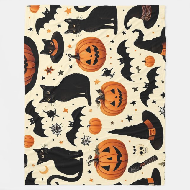 Halloween-Themed Black Cat and Pumpkin Pattern Fleece Blanket (Front)