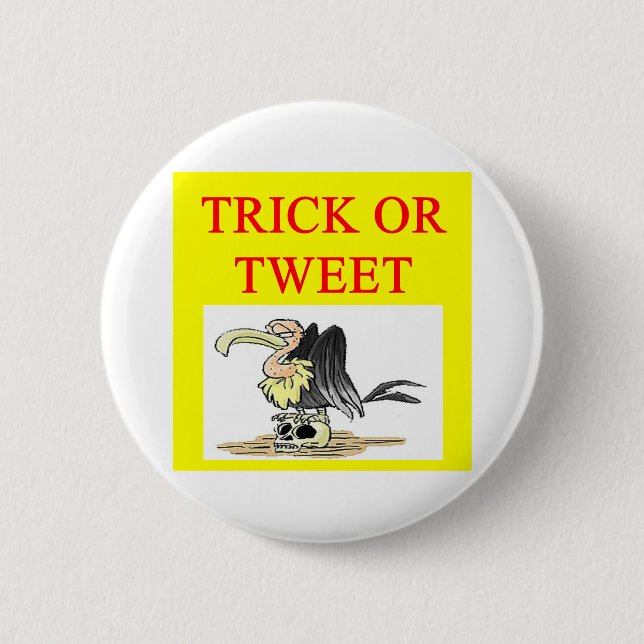 halloween twitter tweet joke 6 cm round badge (Front)