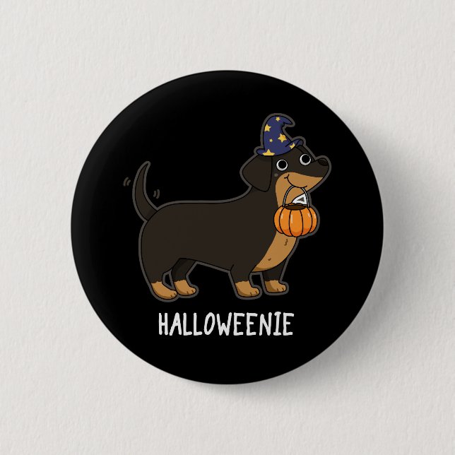 Halloweenie Funny Sausage Dog Pun Dark BG 6 Cm Round Badge (Front)