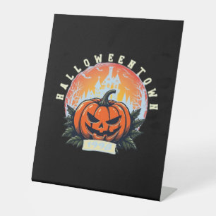 HalloweenTown 1998 Essential T-Shirt Pedestal Sign