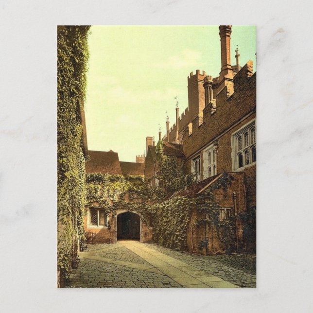 Hampton Court Palace Gateway, London and suburbs, Postcard (Front)