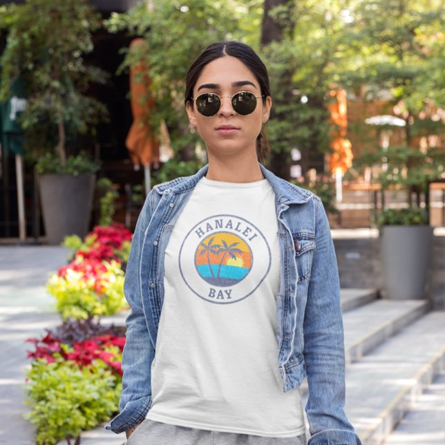 Hanalei Bay, Kauai Faded Classic Style T-Shirt (Creator Uploaded)