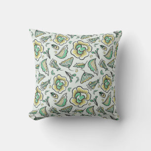 Hand draw abstract floral pattern cushion